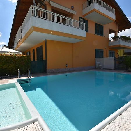 Casa Emma With Pool - Happy Rentals Sirmione Buitenkant foto