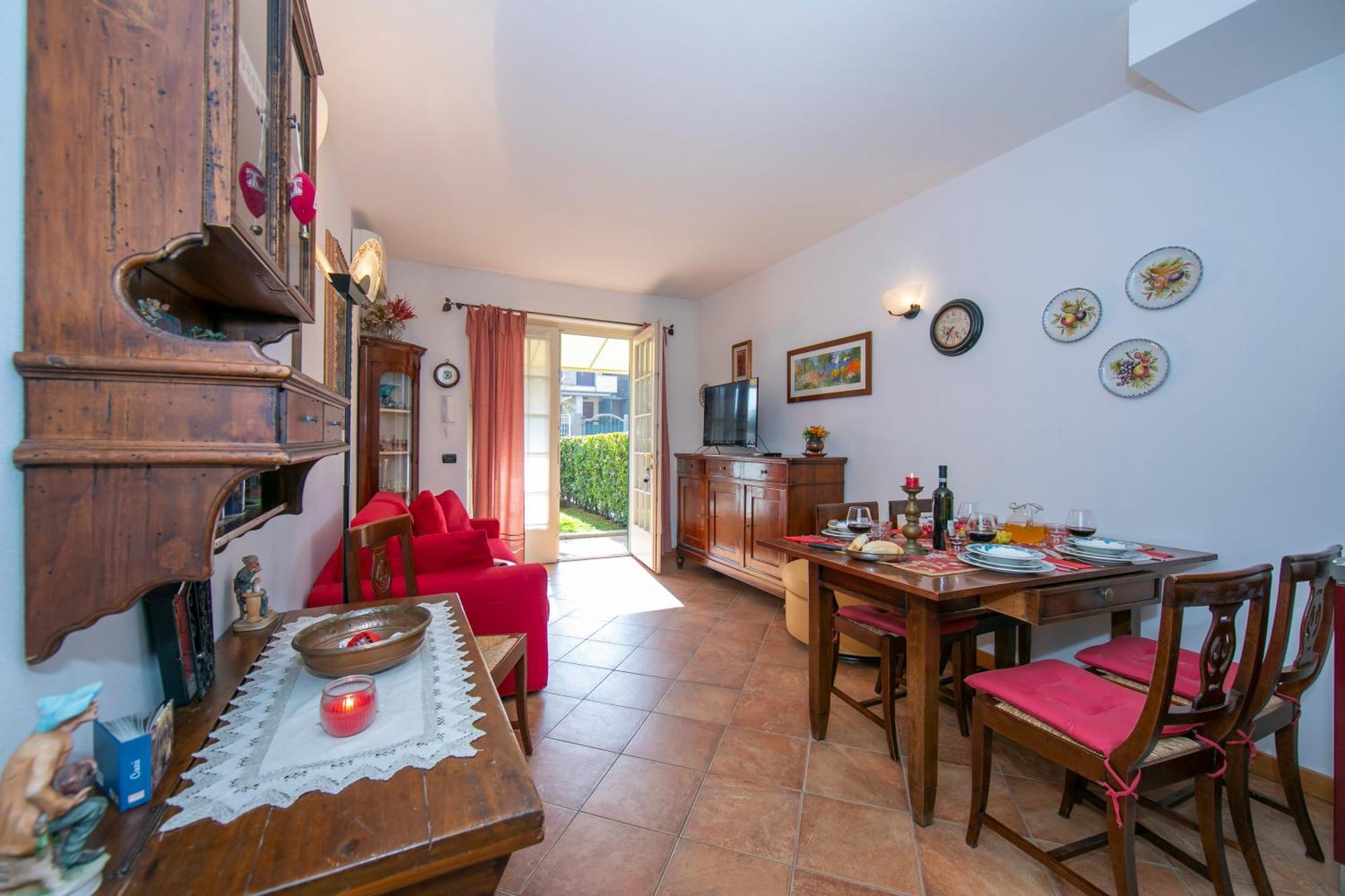 Casa Emma With Pool - Happy Rentals Sirmione Buitenkant foto